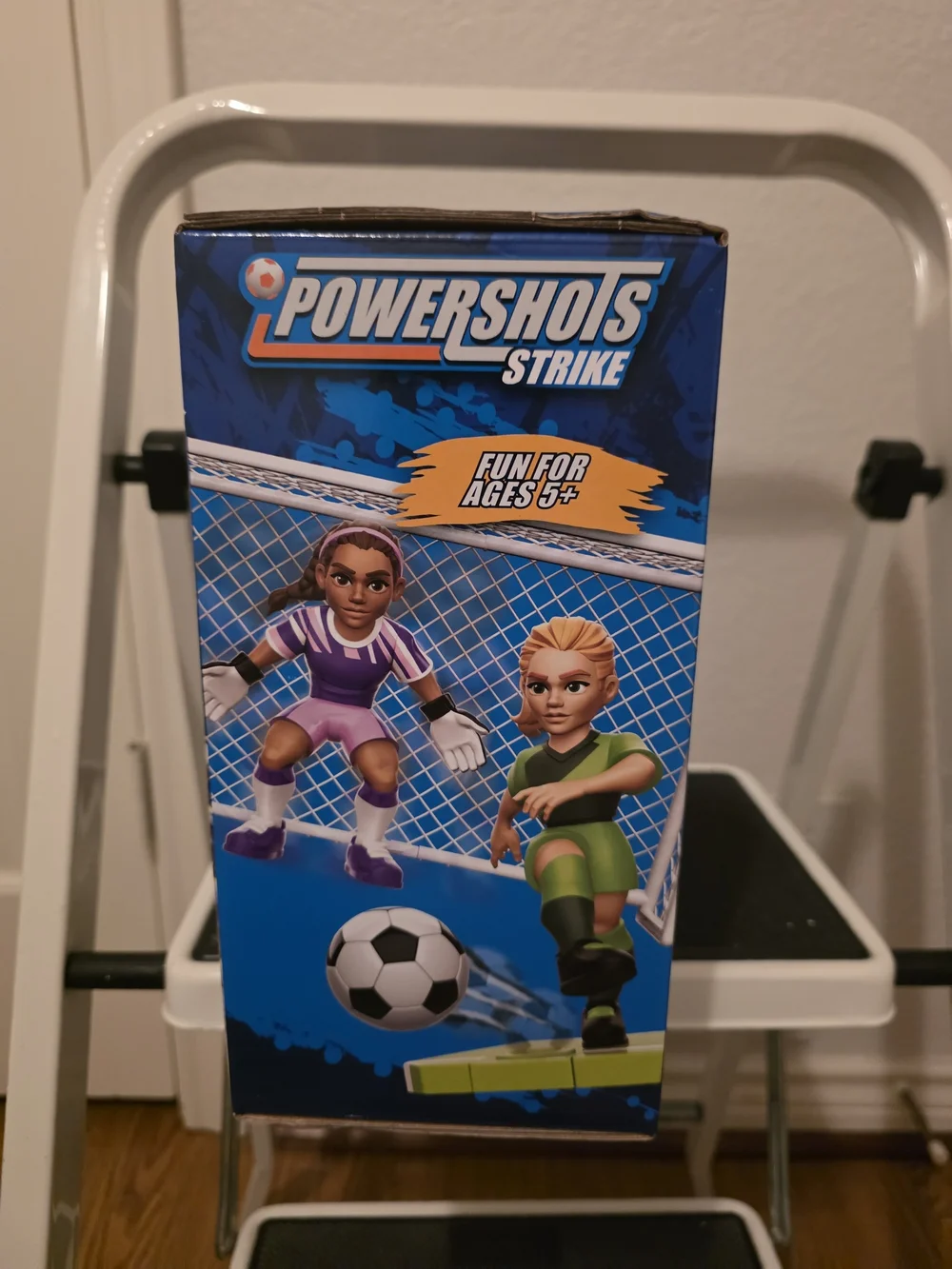 PowerShots Strike Green Soccer Action Figure Playset